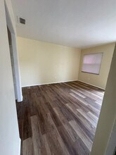 1733-1735 Grove St S in St. Petersburg, FL - Building Photo - Building Photo