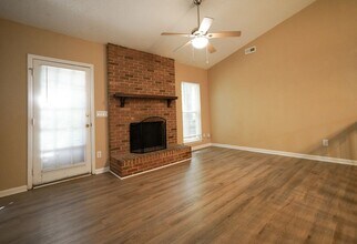 10018 Topeka Dr in Mint Hill, NC - Building Photo - Building Photo