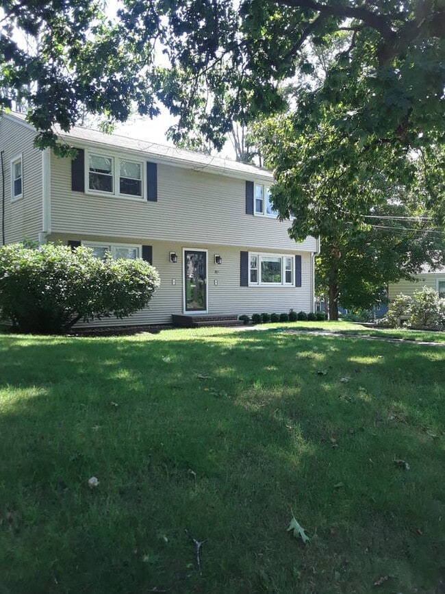 37 Summit St, Unit 37 Summit Street