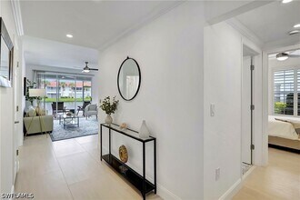 2165 Arielle Dr in Naples, FL - Building Photo - Building Photo