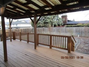 2784 Tonia Cir in Medford, OR - Building Photo - Building Photo