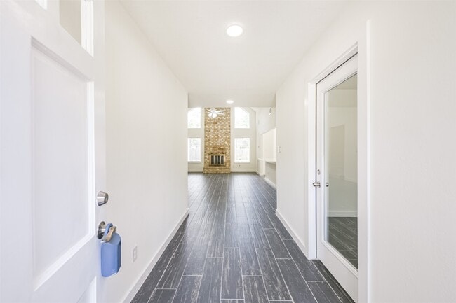 property at 19507 Spoonwood Dr