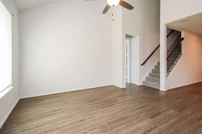 24323 Huntcliff Dr in Katy, TX - Building Photo - Building Photo