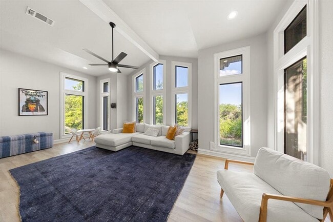 6002 Mt Bonnell Rd in Austin, TX - Building Photo - Building Photo