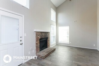 213 Vines Dr in Cedar Hill, TX - Building Photo - Building Photo