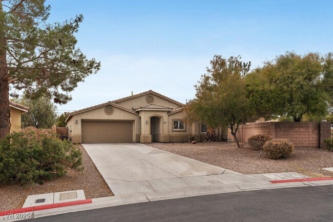 5339 Estornino Ave in Las Vegas, NV - Building Photo - Building Photo