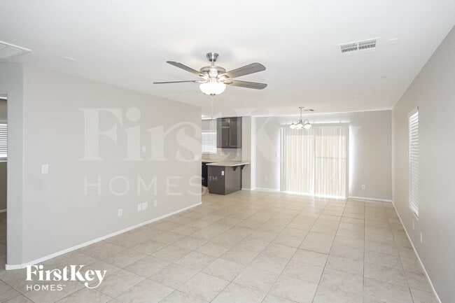 6235 Lone Cypress Ct in Las Vegas, NV - Building Photo - Building Photo