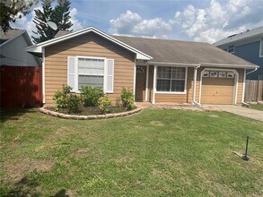 9317 Sonoma Dr in Orlando, FL - Building Photo - Building Photo