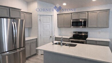 3921 W Peak Cloud Ct in Meridian, ID - Building Photo - Building Photo