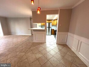 312 Old Forge Crossing in Devon, PA - Building Photo - Building Photo