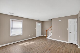 144 Farrell Ln in Fredericksburg, VA - Building Photo - Building Photo