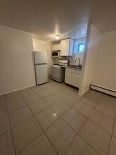 13511 231st St, Unit Basement in Springfield Gardens, NY - Foto de edificio - Building Photo