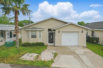50989 US-27 in Davenport, FL - Building Photo - Building Photo