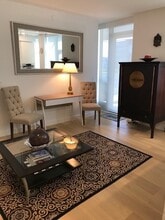 1180 Broughton St in Vancouver, BC - Building Photo - Building Photo