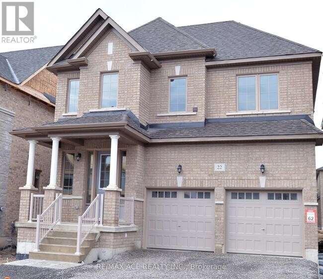 22 Rogerson St in Clarington, ON - Building Photo - Building Photo