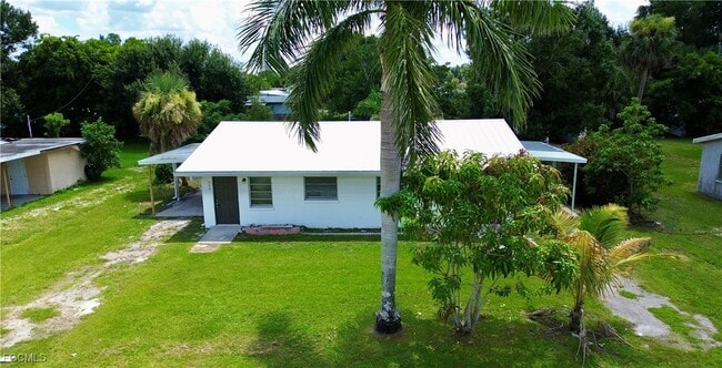 property at 559 Wood Ave