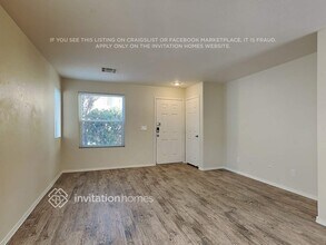 9153 Starling Wing Pl in Las Vegas, NV - Building Photo - Building Photo