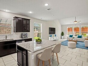 2808 Red Tip Dr in Schertz, TX - Building Photo - Building Photo