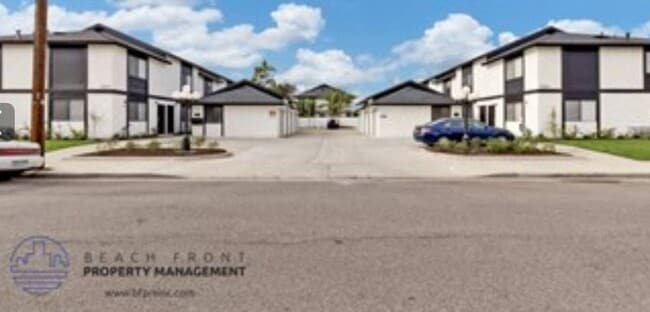 13881-13891 Cedar St. and 13872-13882 Locu...