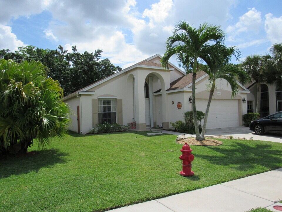 22444 Middletown Dr in Boca Raton, FL - Building Photo