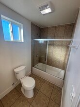 333 E 69th St in Los Angeles, CA - Building Photo - Building Photo