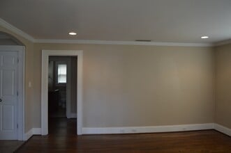 313 W Bingham St in Statesville, NC - Building Photo - Building Photo