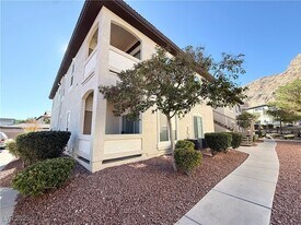 3375 Cactus Shadow St in Las Vegas, NV - Building Photo