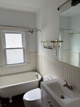 233 Bird Ave in Buffalo, NY - Building Photo - Building Photo