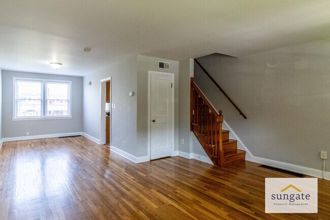 304 W Riverview Rd photo'