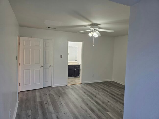 property at 2022 Michel Delving Rd