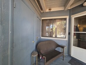 2700 S White Mountain Rd in Show Low, AZ - Foto de edificio - Building Photo