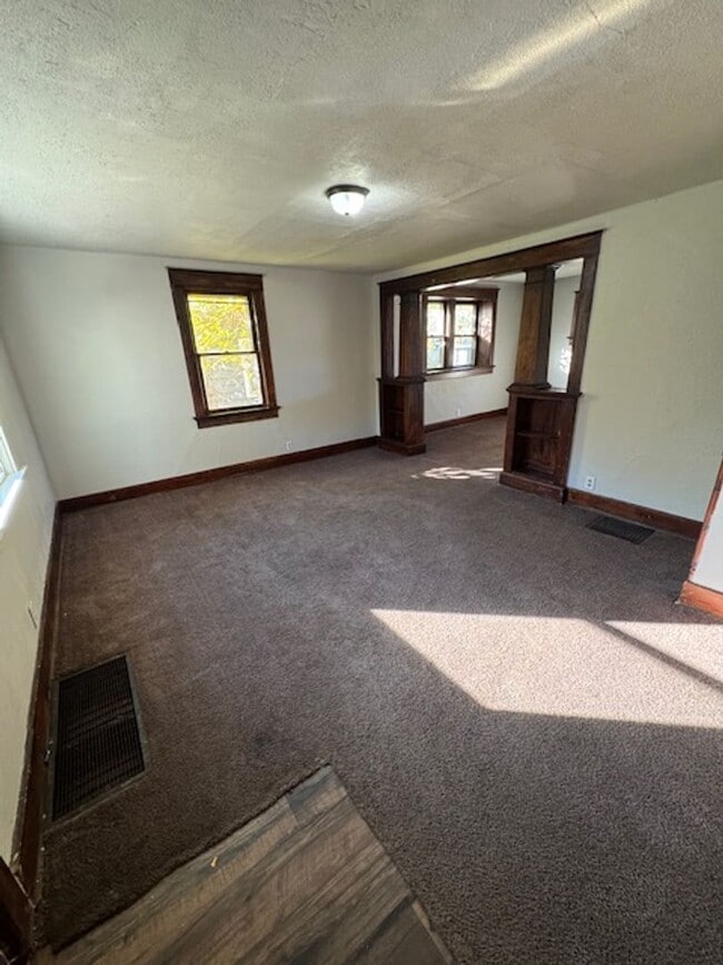 4316 Warsaw St in Fort Wayne, IN - Building Photo - Building Photo