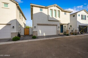 9517 E Talon Ave in Mesa, AZ - Building Photo