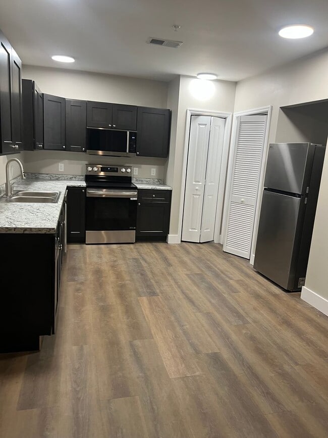 property at 405 McFarland St