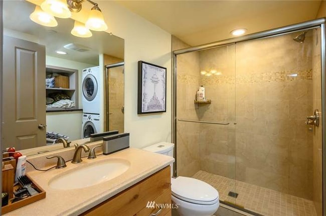 22824 104th Ave SW in Vashon, WA - Building Photo - Building Photo