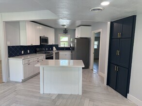 2810 27th St in Lubbock, TX - Building Photo - Building Photo