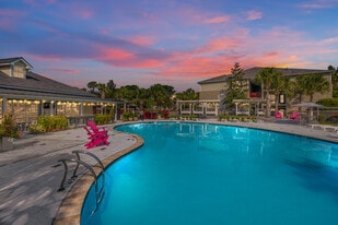 Atlantic Palms in Charleston, SC - Building Photo