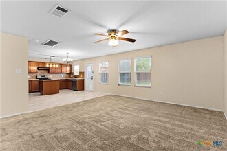 9212 Devonshire Ct in Killeen, TX - Foto de edificio - Building Photo