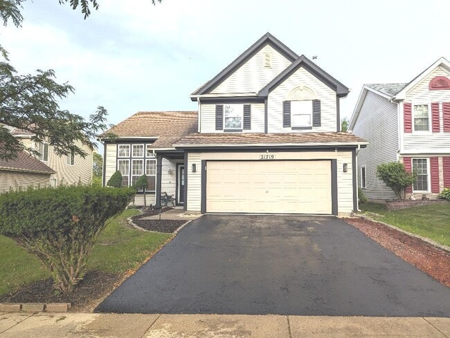 property at 21719 W Knollwood Dr
