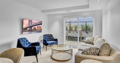 1931 Preston St in Halifax, NS - Building Photo - Building Photo