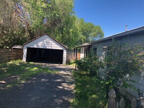 1506 Ivory St in Klamath Falls, OR - Building Photo - Building Photo
