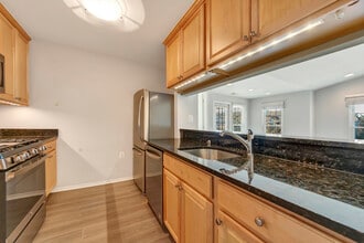 21029 Timber Ridge Ter in Ashburn, VA - Building Photo - Building Photo