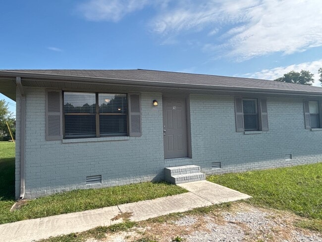116 Wiley St in Manchester, TN - Building Photo - Building Photo