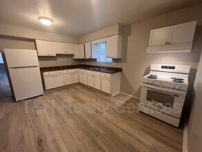 739 Temperance Ave in Indianapolis, IN - Building Photo - Building Photo