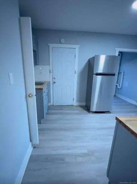 746 Maple St, Unit 1 in Bridgeport, CT - Building Photo - Building Photo