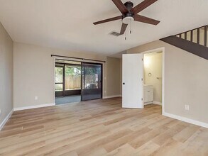 2980 S Pines Dr in Largo, FL - Building Photo - Building Photo