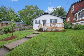 1105 Wade Ave in Nashville, TN - Building Photo - Building Photo