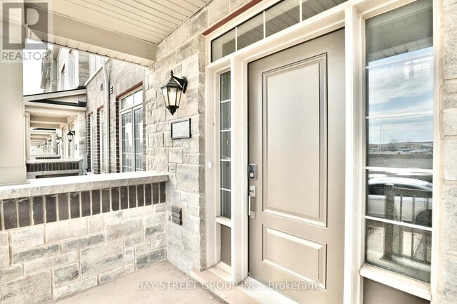 3026 Postridge Dr in Oakville, ON - Building Photo - Building Photo