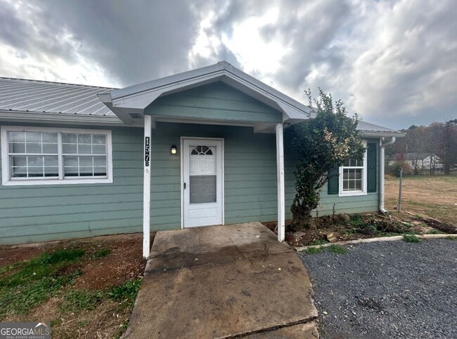 property at 157 Long Station Rd