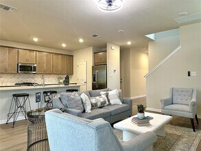 101 Rita Blanca Bnd in Bastrop, TX - Building Photo - Building Photo